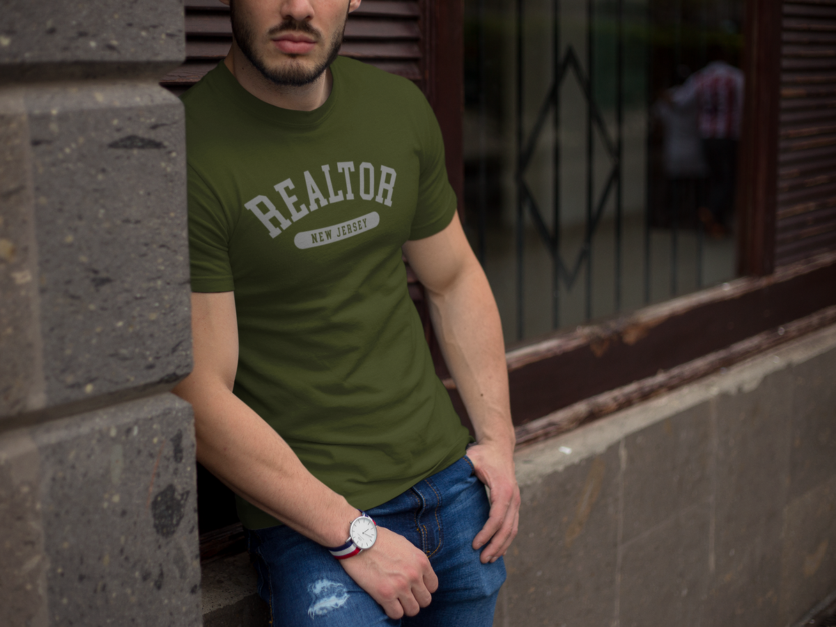 Realtor NJ tee in green for real estate agents